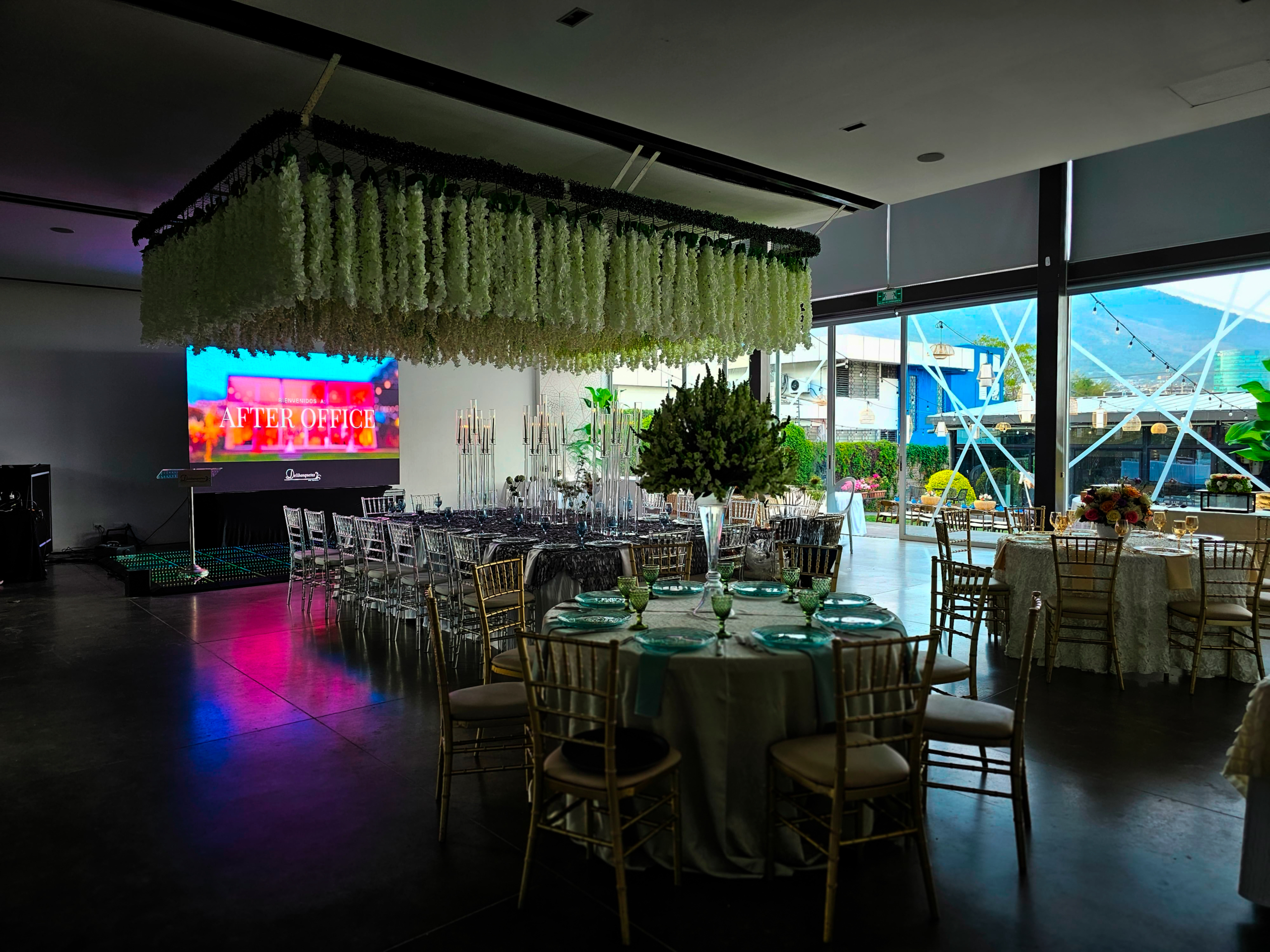 foto AFTER OFFIFCE_ photo